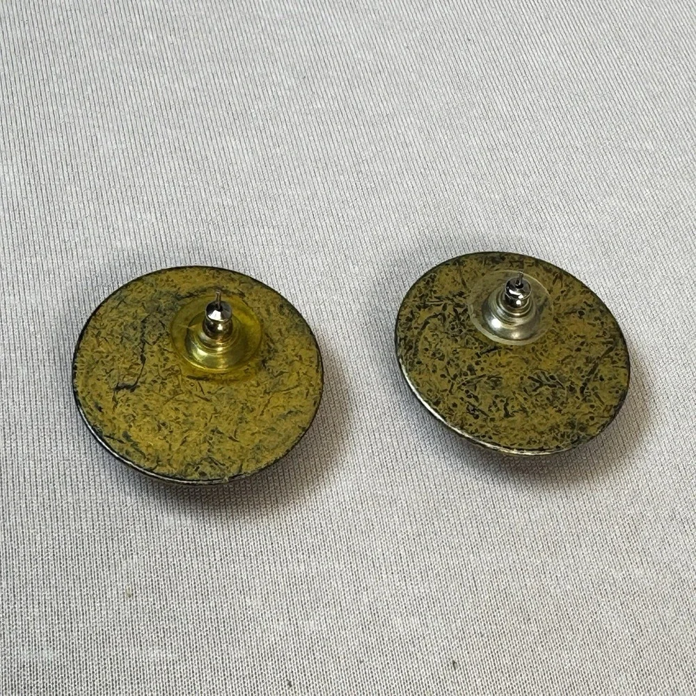 Vintage Matte Green & Gold‎ Tone Dome Earrings
